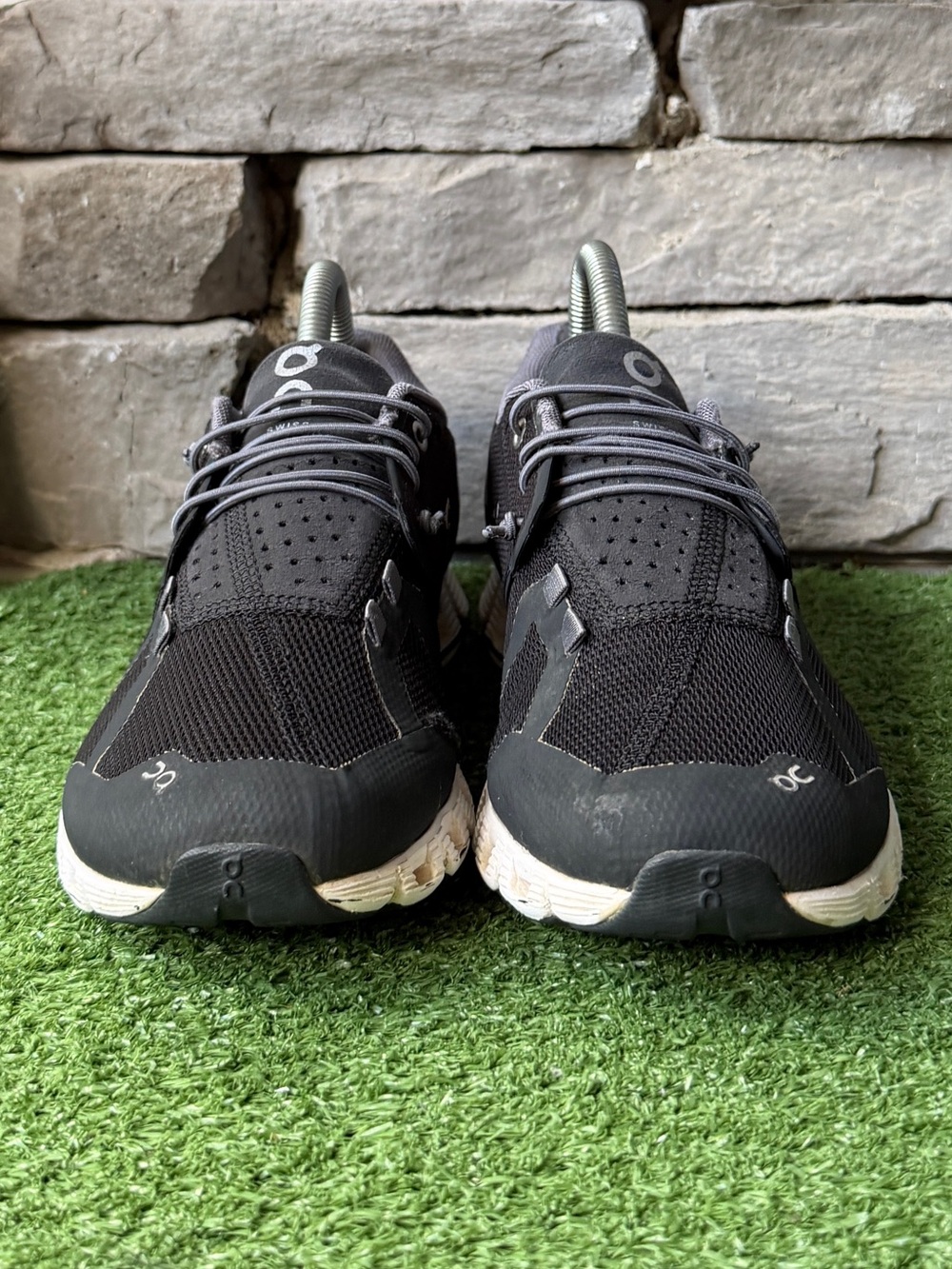 On Cloud 5 Black Lace Up Women’s Sneakers - Picture 4 of 11